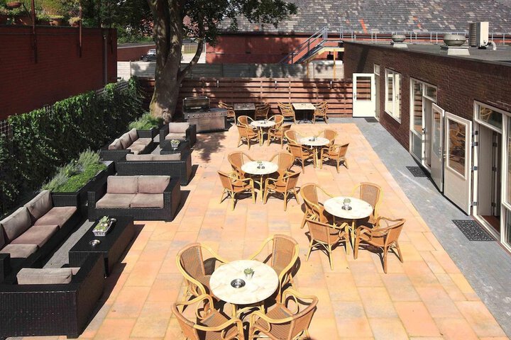 Terrace/Patio 7 of 47