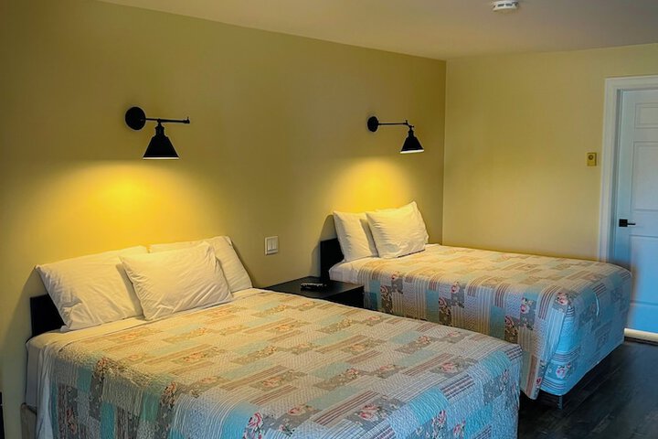 Room 5 of 19