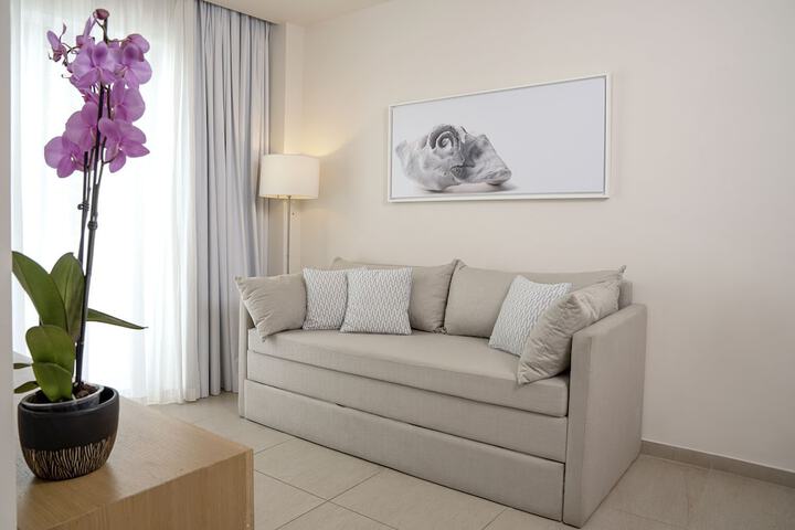Room 36 of 117