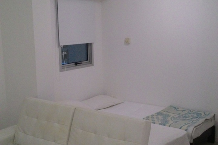Room 30 of 75