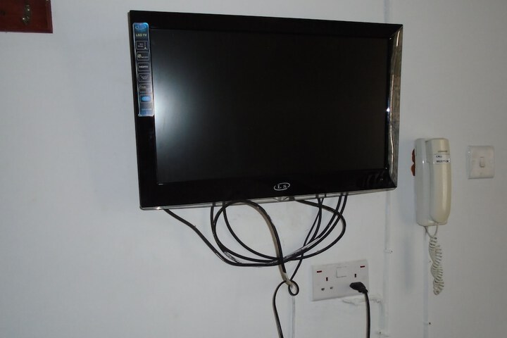Room 5 of 39