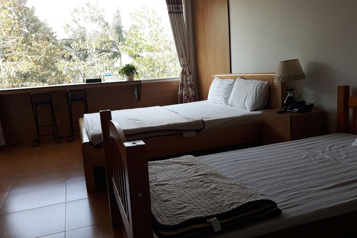 Room 34 of 65