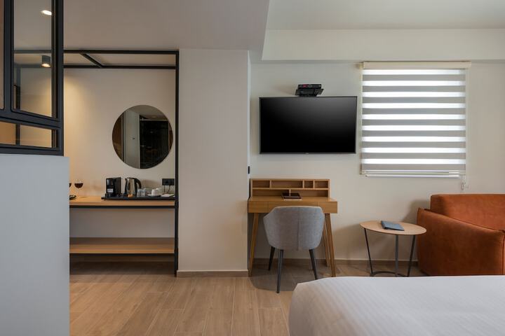 Room 60 of 147
