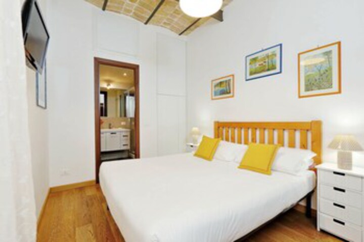 Room 7 of 23