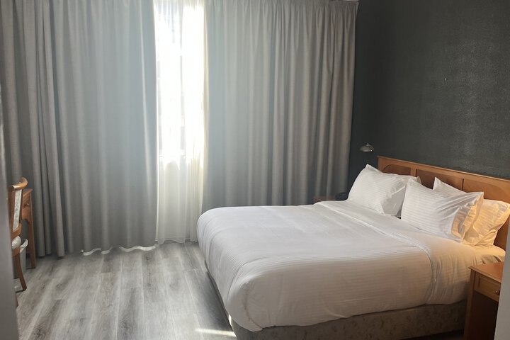 Room 42 of 88