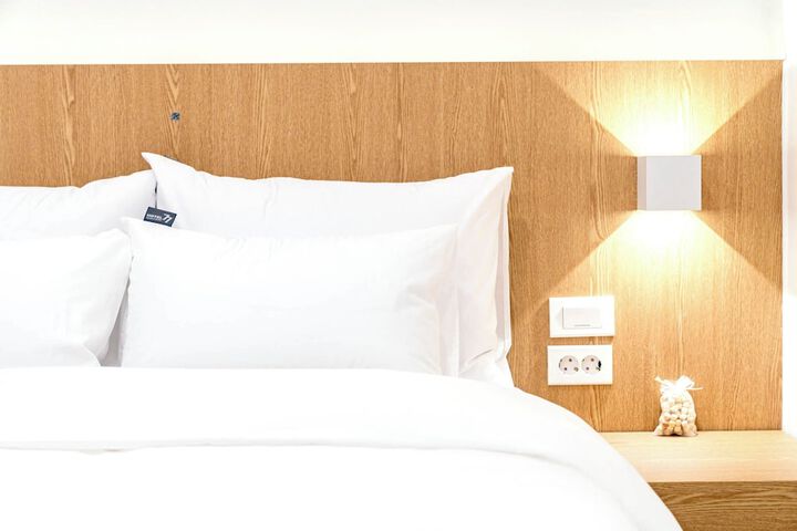 Room 12 of 41