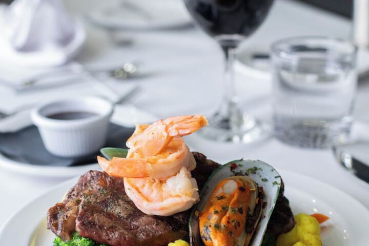 Dining 54 of 73