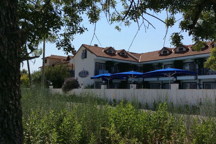 Hotel 92 of 105