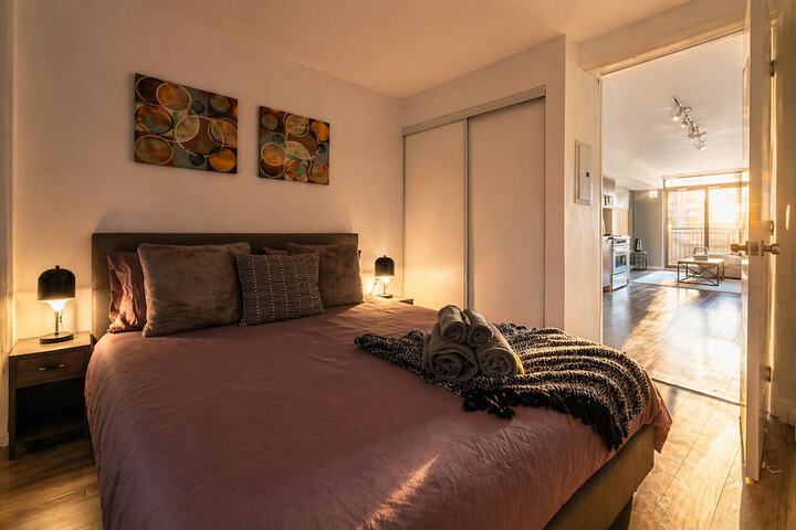 Toronto Lake Suites