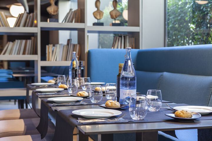 Dining Photos