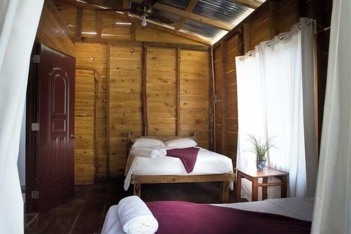 Room 6 of 36