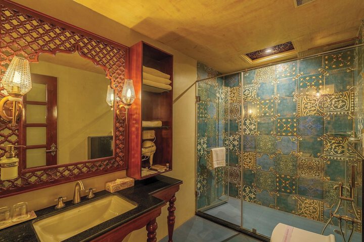 Room 20 of 110