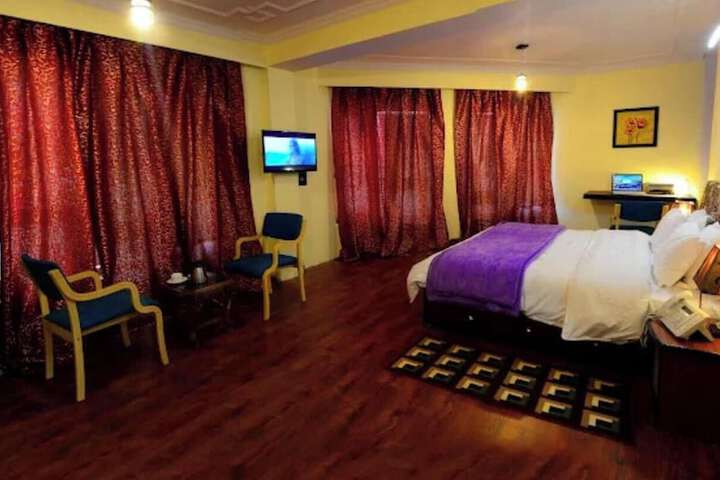 Room 3 of 15