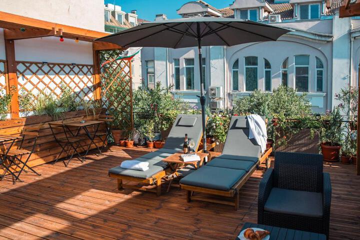 Photo of Three Dolphins Hotel with a Rooftop terracе