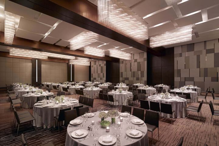Banquet hall
