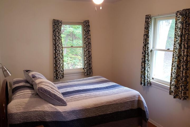 Room 20 of 215
