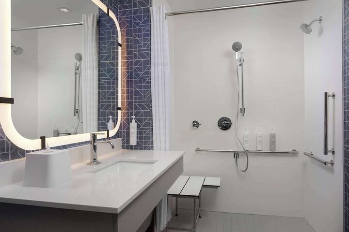 Bathroom shower