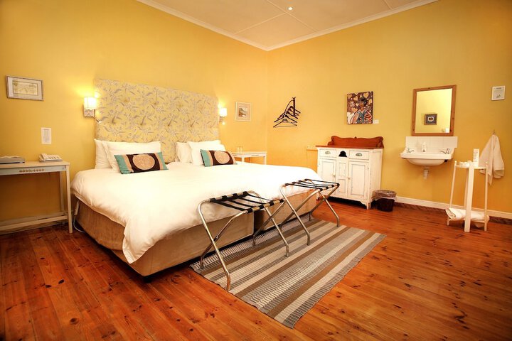 Room 4 of 58