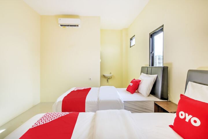 Room 16 of 29