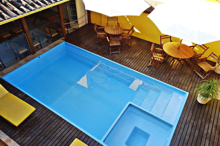 Hotel Pool
