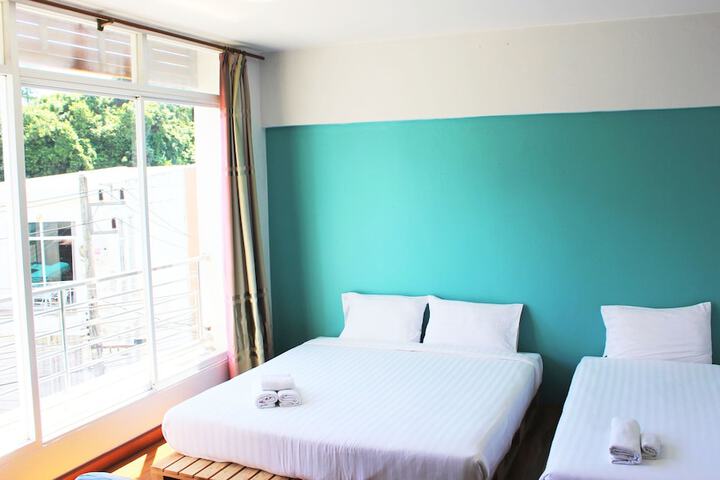 Room 64 of 112