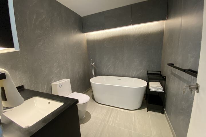 Room 15 of 20