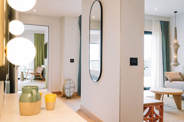 Room 33 of 116