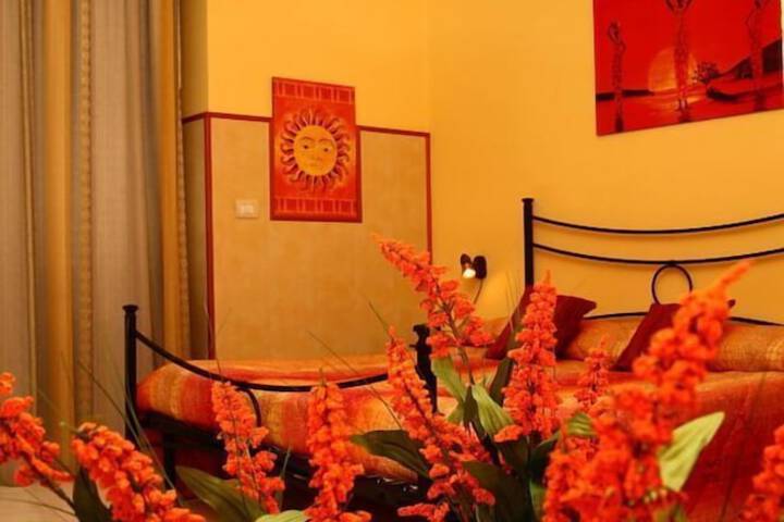 Room 24 of 53