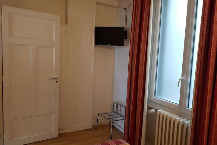 Room 15 of 69