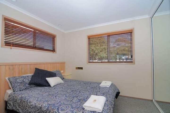 Room 12 of 91