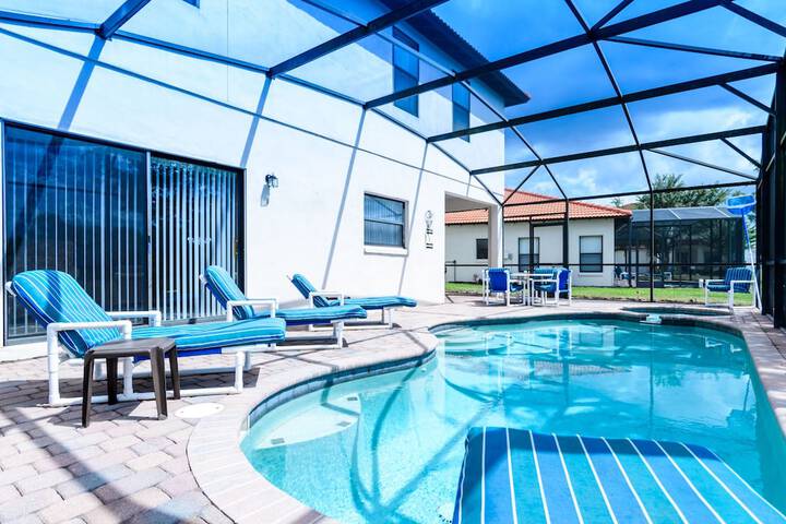 Sundeck 20 of 21