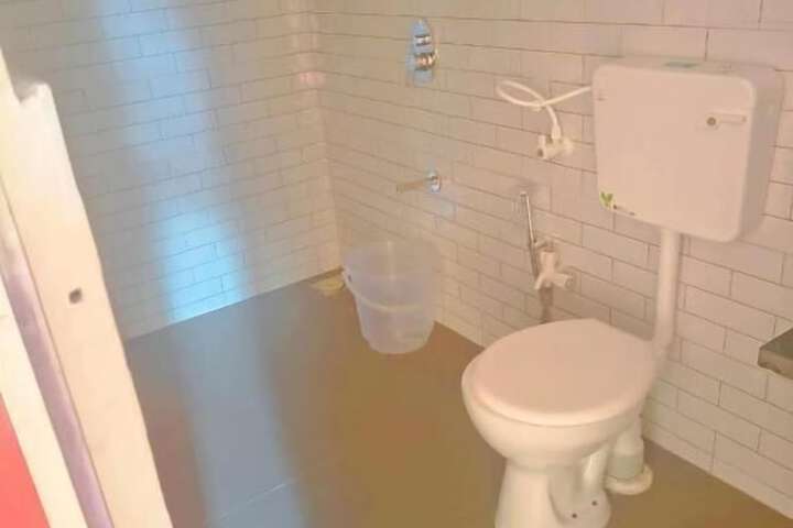 Room 3 of 6