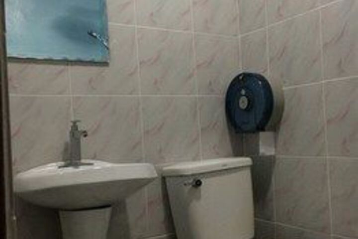 Room 5 of 46