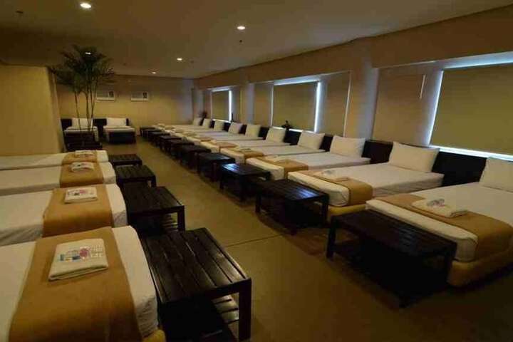 Room 5 of 37