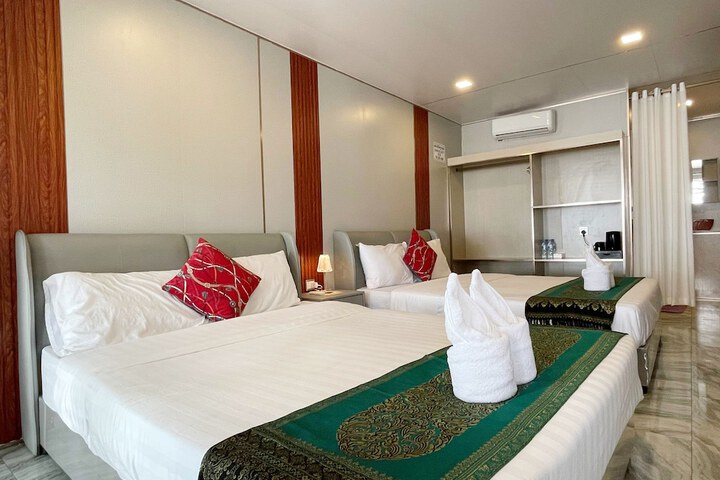 Room 14 of 45