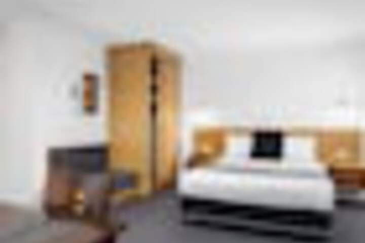 Room 20 of 120