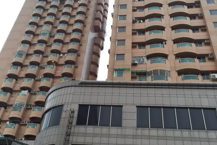 Hotel 2 of 3