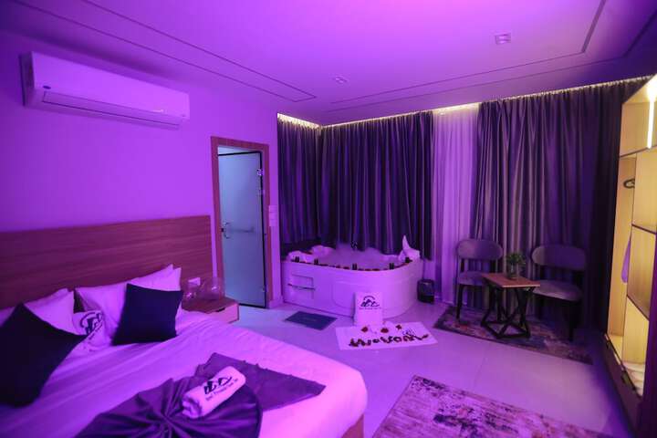 Room 31 of 75