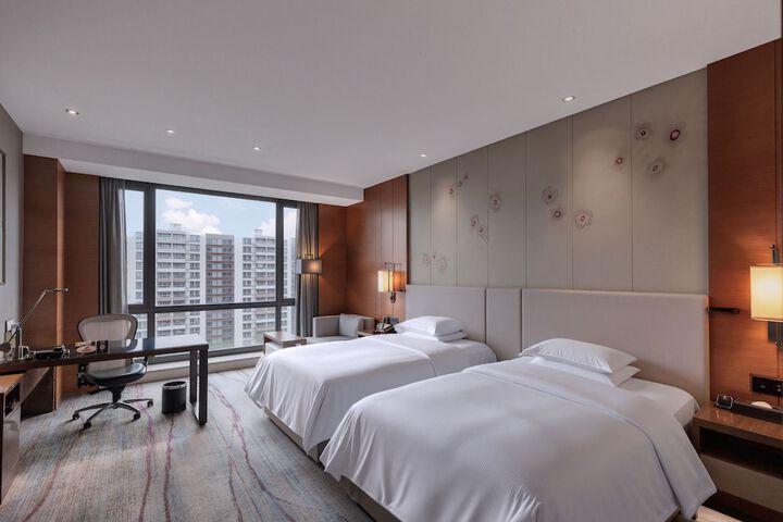 Room 20 of 149