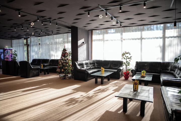 Hotel Interior 7 of 45