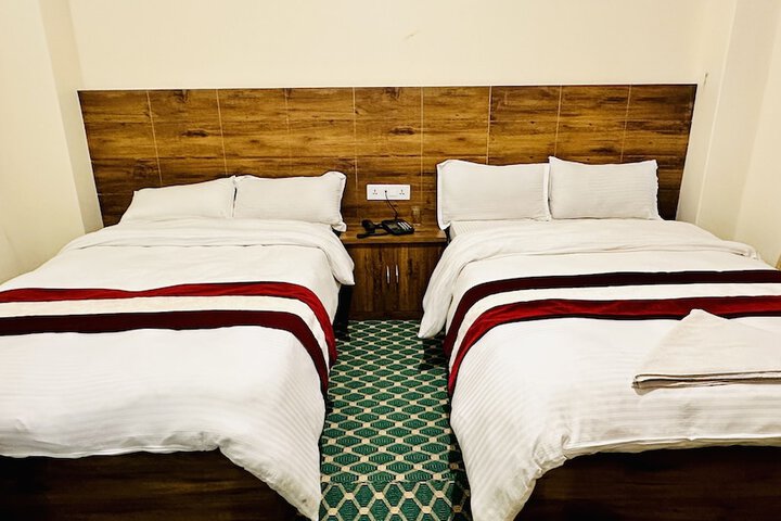 Room 2 of 11
