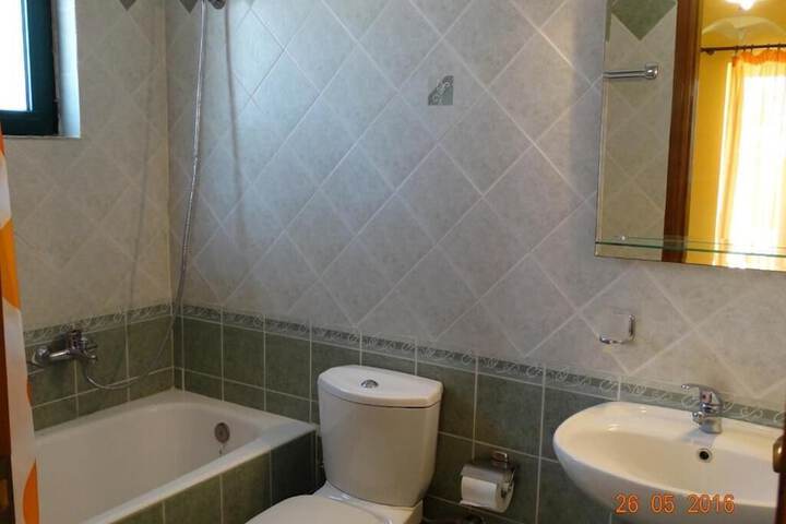 Room 20 of 54