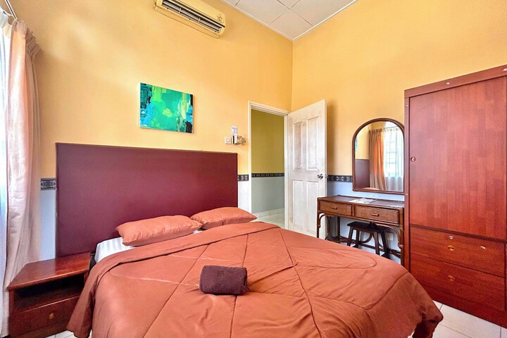 Room 15 of 91