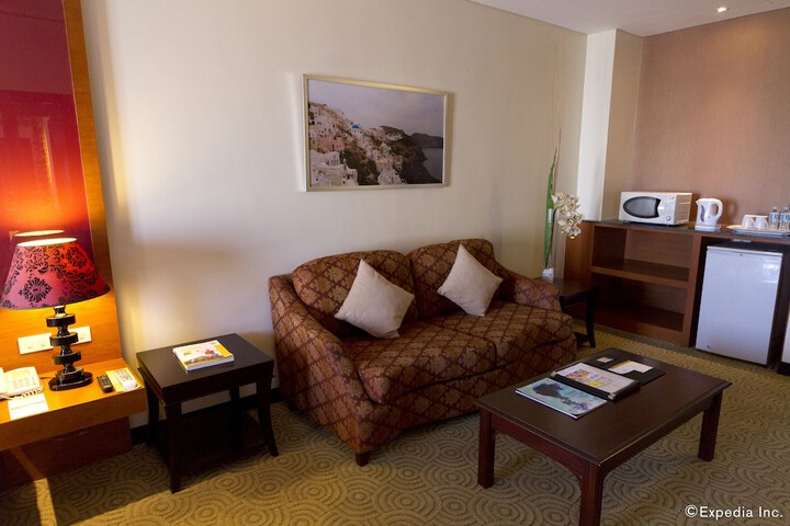 Room 46 of 95