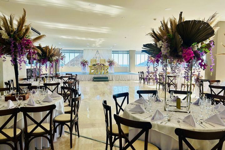 Hotel Interior 80 of 92