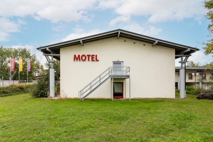 Hotel 46 of 47