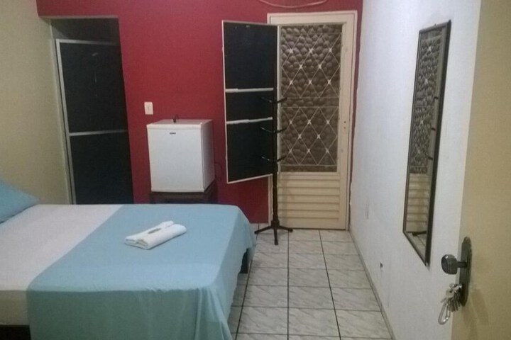 Room 21 of 50