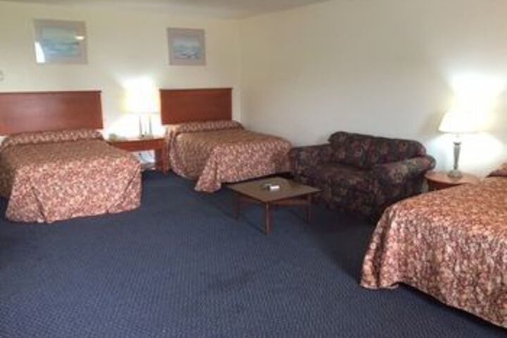 Room 14 of 26