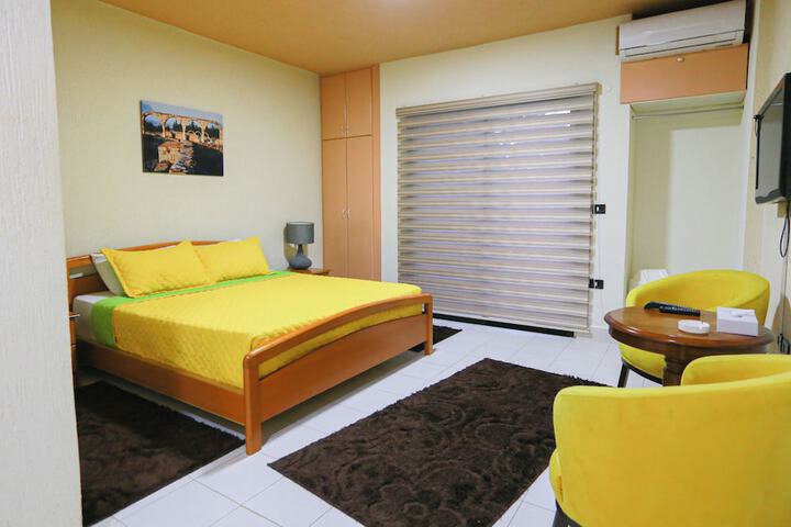 Room 42 of 83