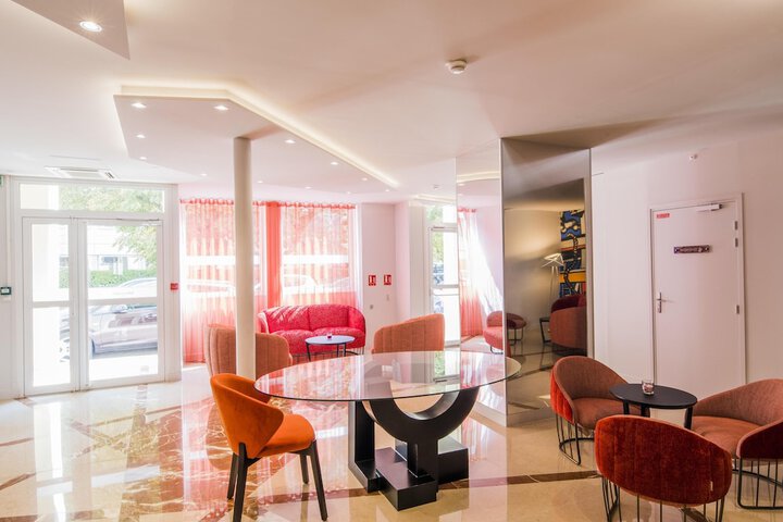 Hôtel Mercure Paris Pont de Levallois Neuilly in Levallois-Perret